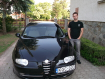 Tomy000 - főkép